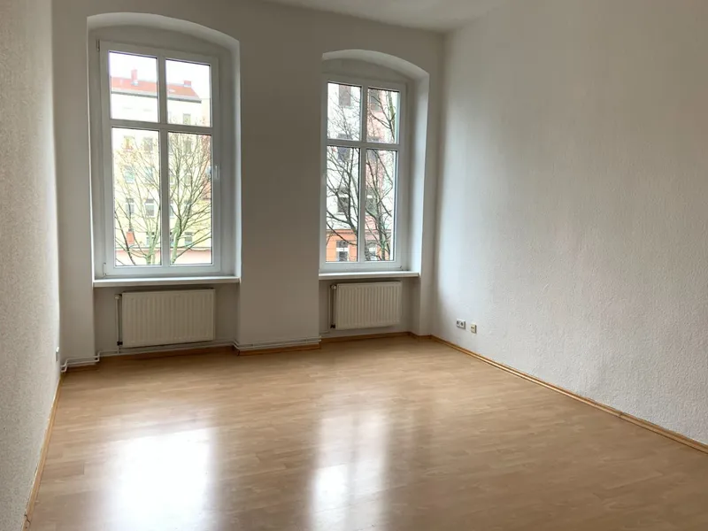 Teilgewerbliche Vermietung! Gepflegte 2-Zimmer Altbauwohnung in Prenzlauer Berg! — photo 1